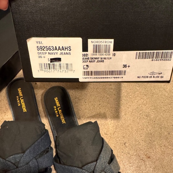 Saint Laurent Tribute Denim Mule Slide Sandals in Deep Navy Jeans Size 36.5 - Picture 10 of 10